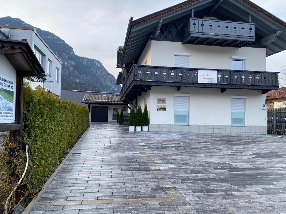 Ferienhaus Butterfly Garmisch-Partenkirchen Exteriör bild
