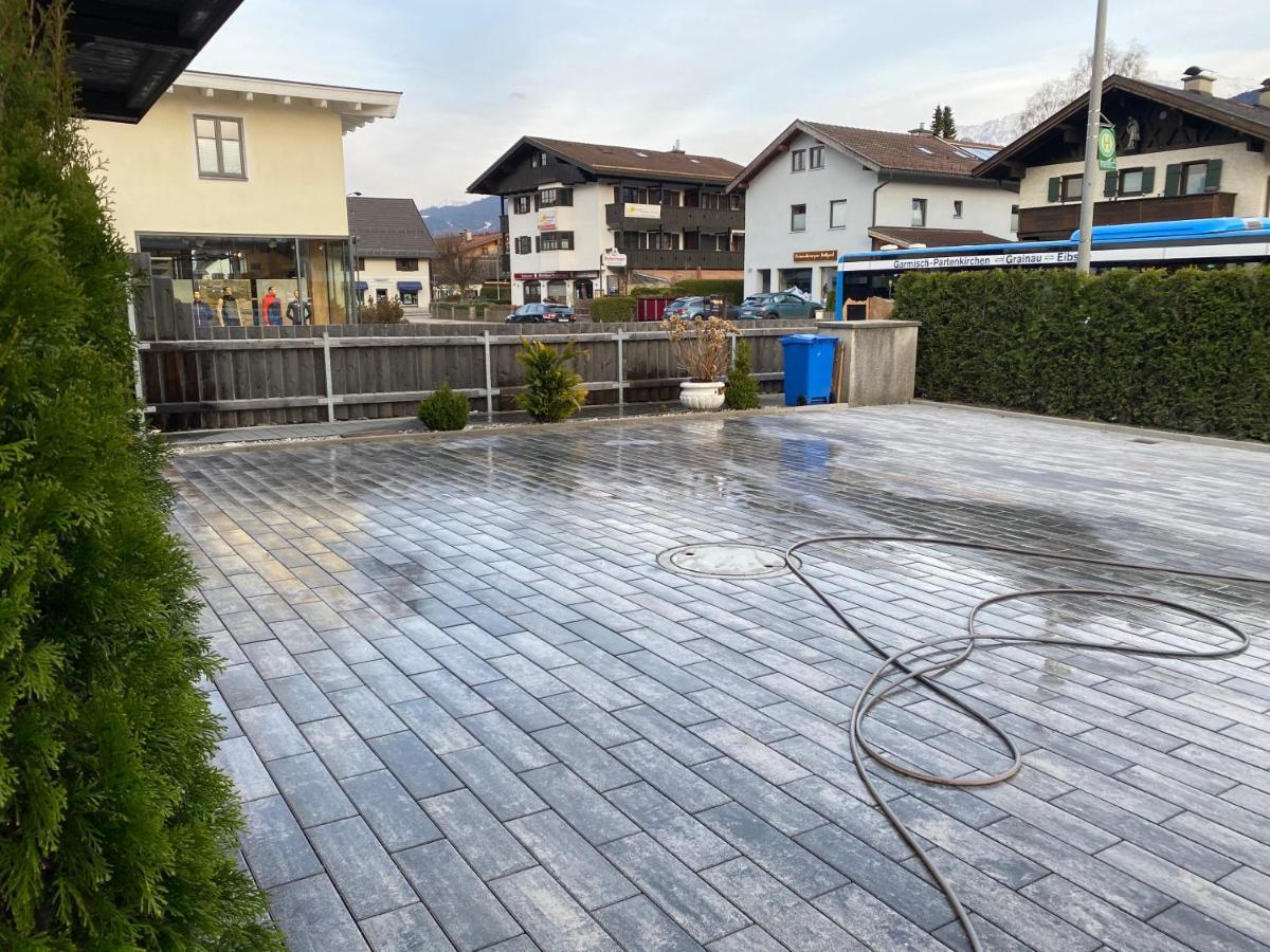 Ferienhaus Butterfly Garmisch-Partenkirchen Exteriör bild