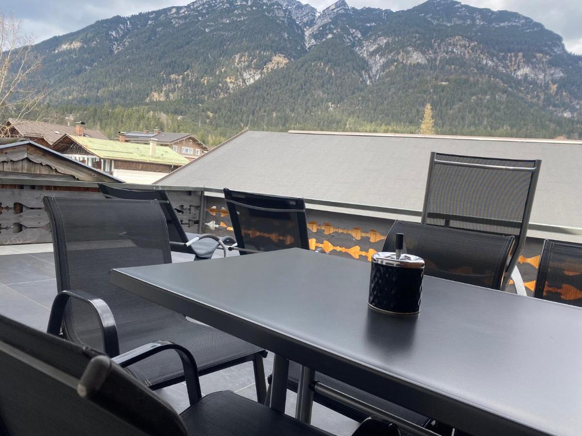 Ferienhaus Butterfly Garmisch-Partenkirchen Exteriör bild